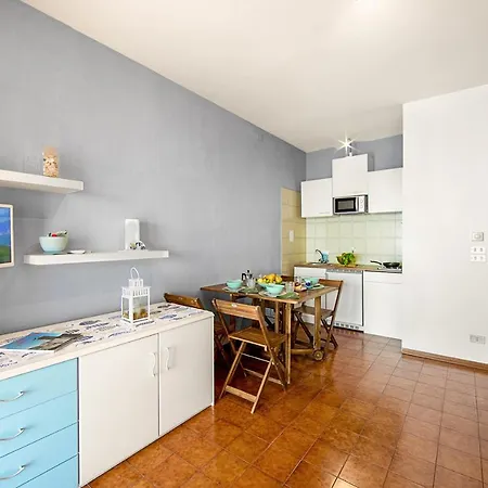 Apartment La Porta Sul Mare - Happy Ospedaletti